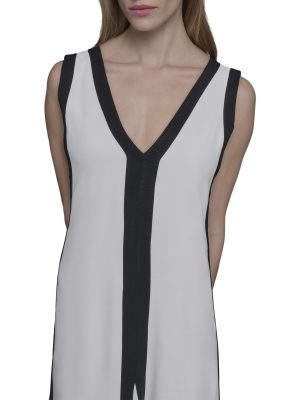 Women's Sleeveless V-Neck Two Toned Flowy Maxi Dress