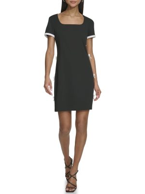 Women's Short Sleeve Square Neck Bow Embellished Shift Mini Dress