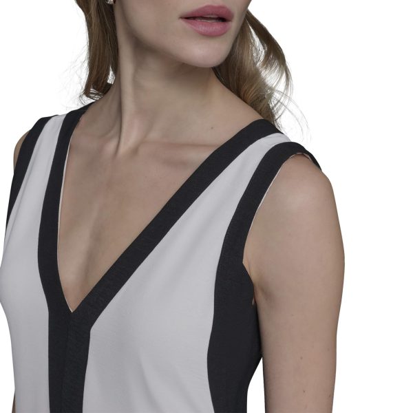 Women's Sleeveless V-Neck Two Toned Flowy Maxi Dress